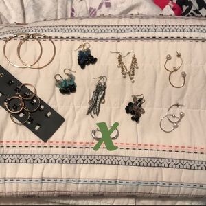Earring lot